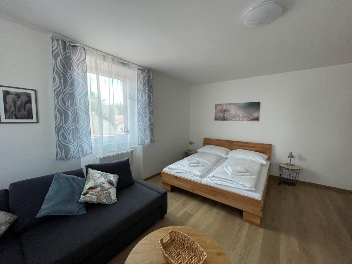 Apartmany Sumavanek Zdikov ภายนอก รูปภาพ